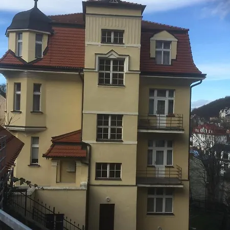Retro U Imperialu Karlovy Vary